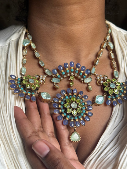 Tarini Necklace Set