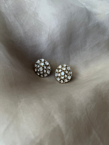 Nuri Studs