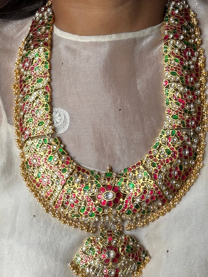 Aika Necklace