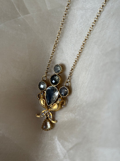 Trishaya Pendant