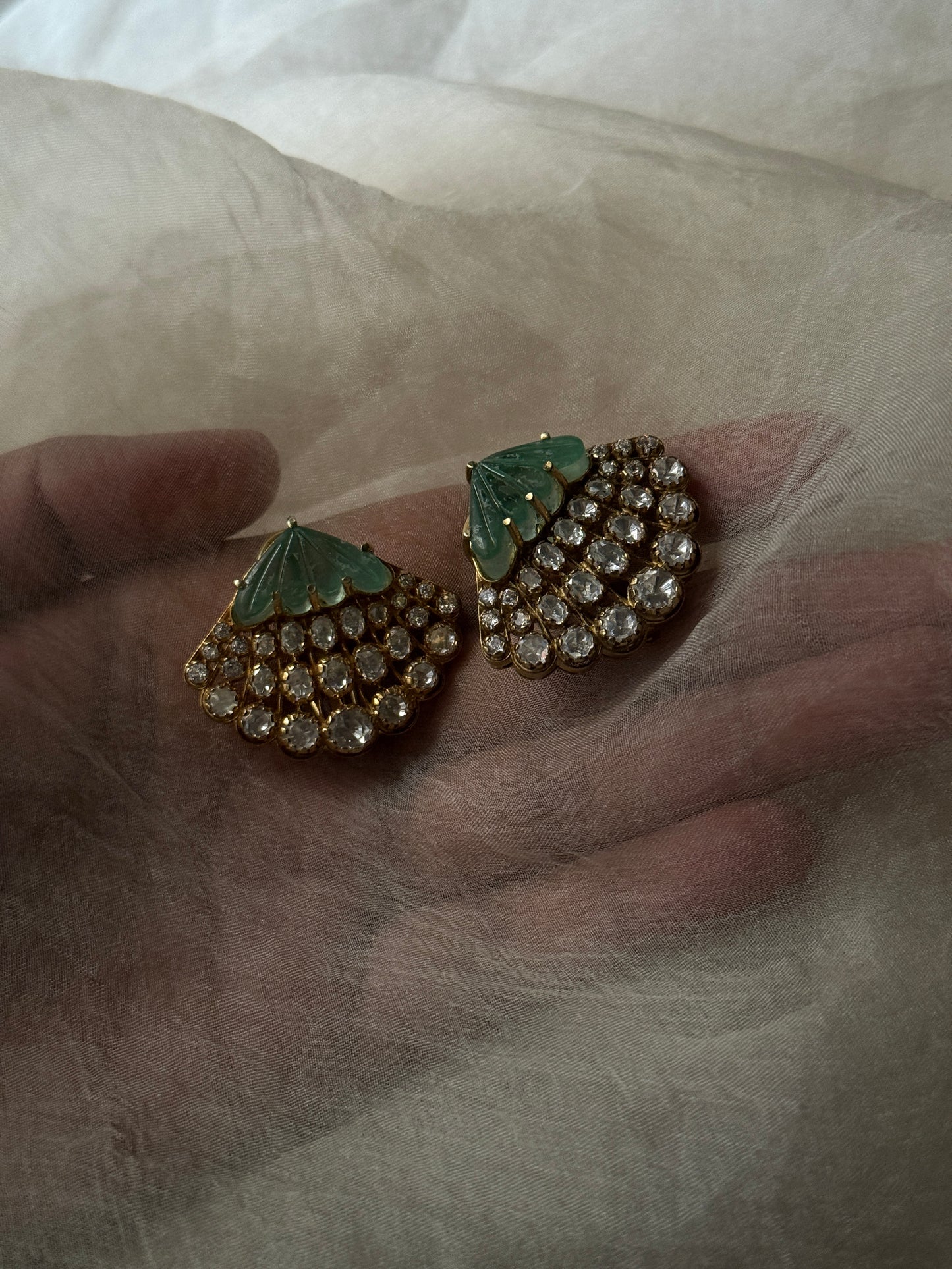 Nia Studs
