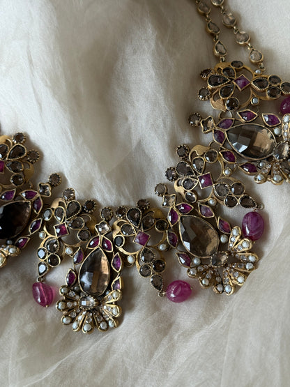 Heer Necklace
