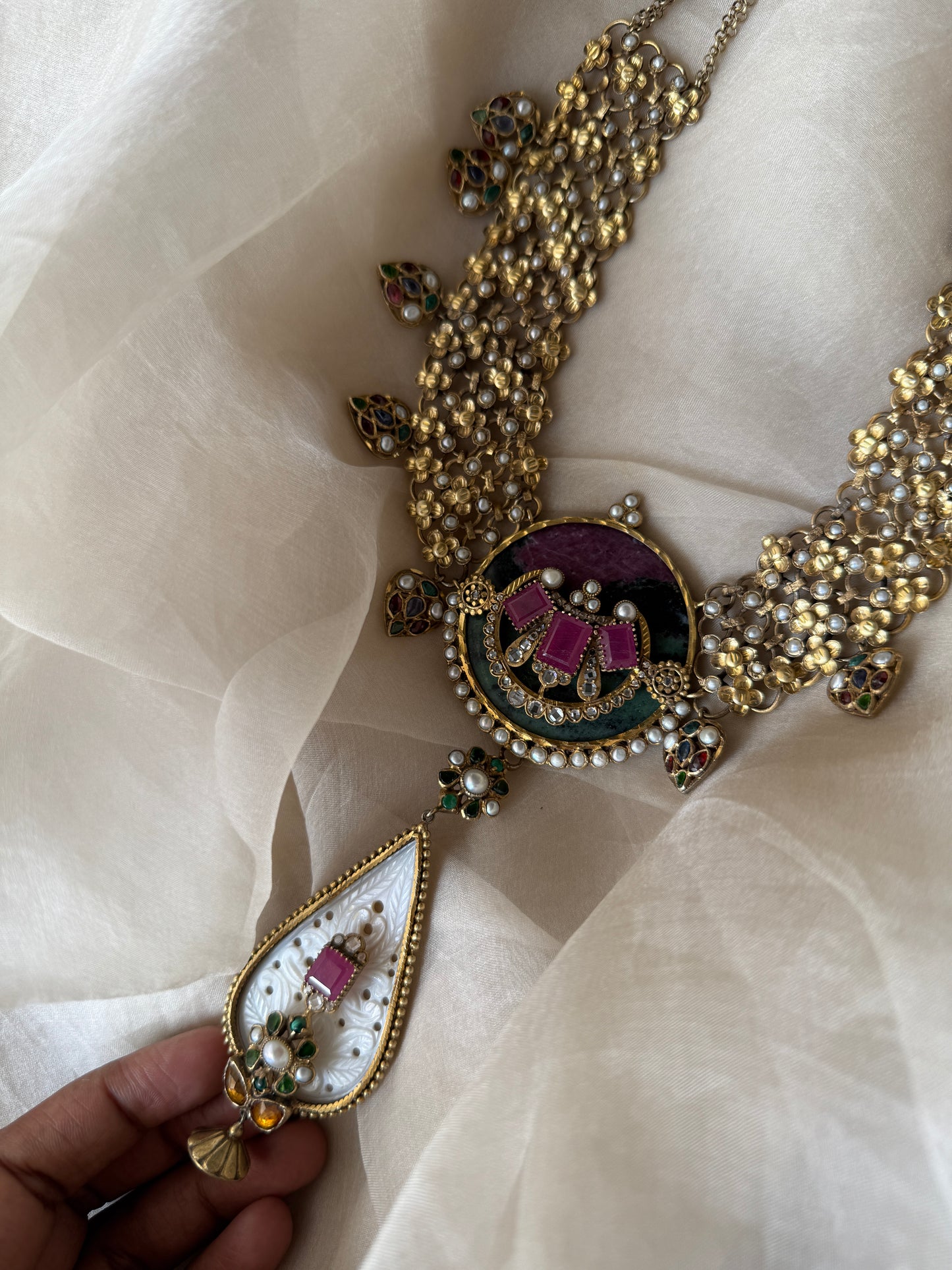 Sara Necklace
