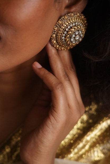 Aditi Studs