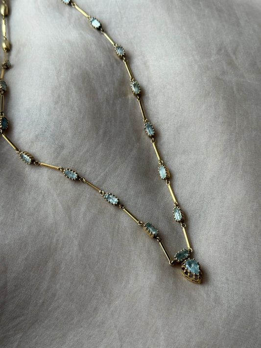 Nua Necklace