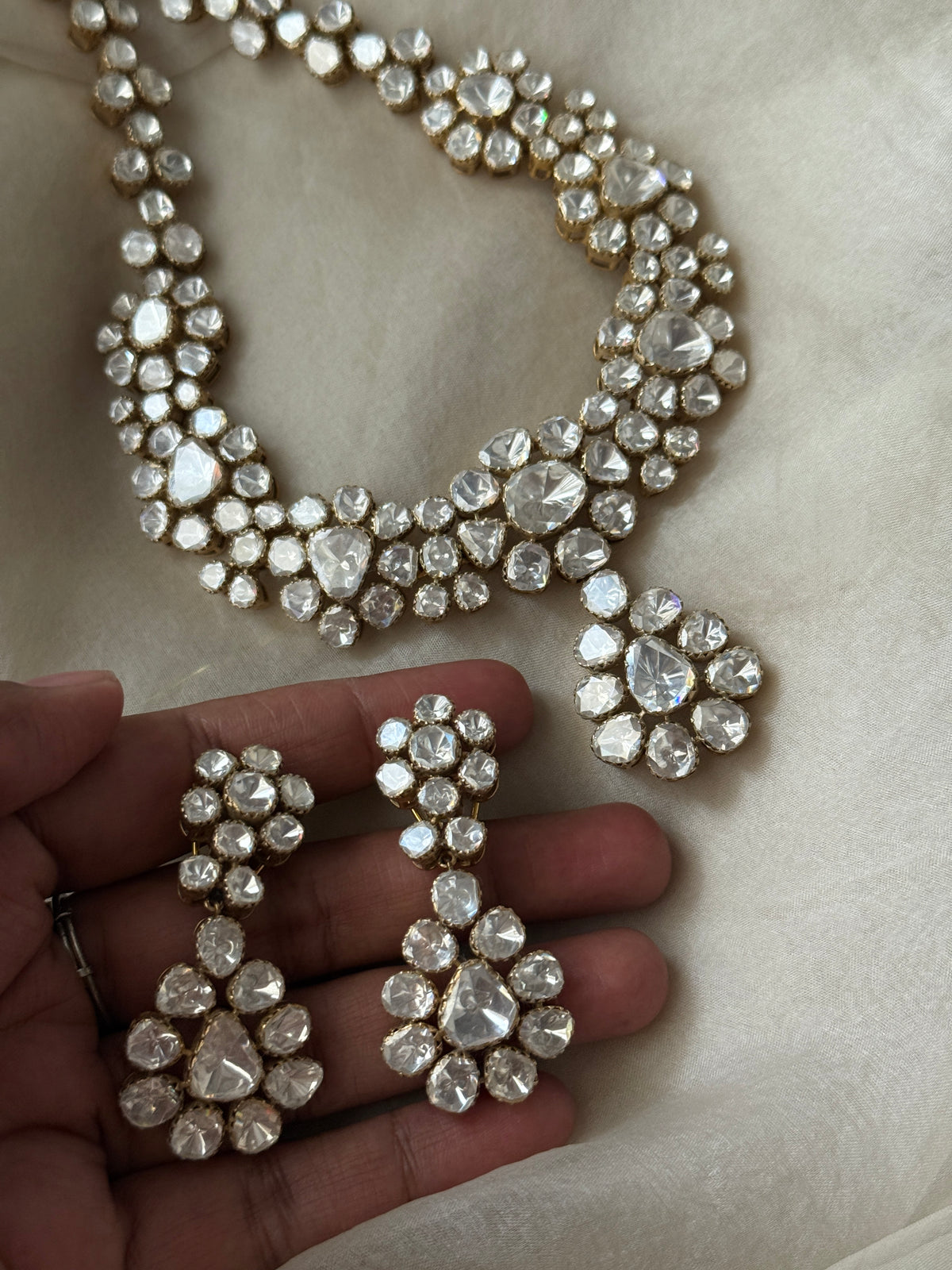 Esha Necklace Aet