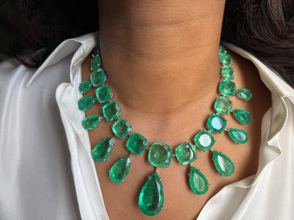 Nara Necklace Set