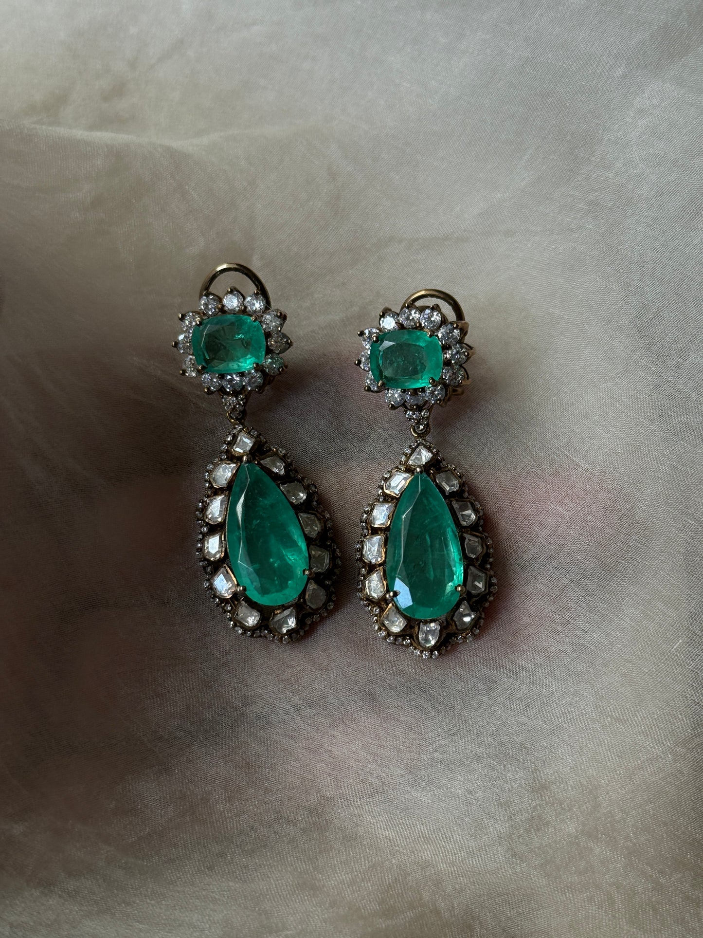 Inara Earrings