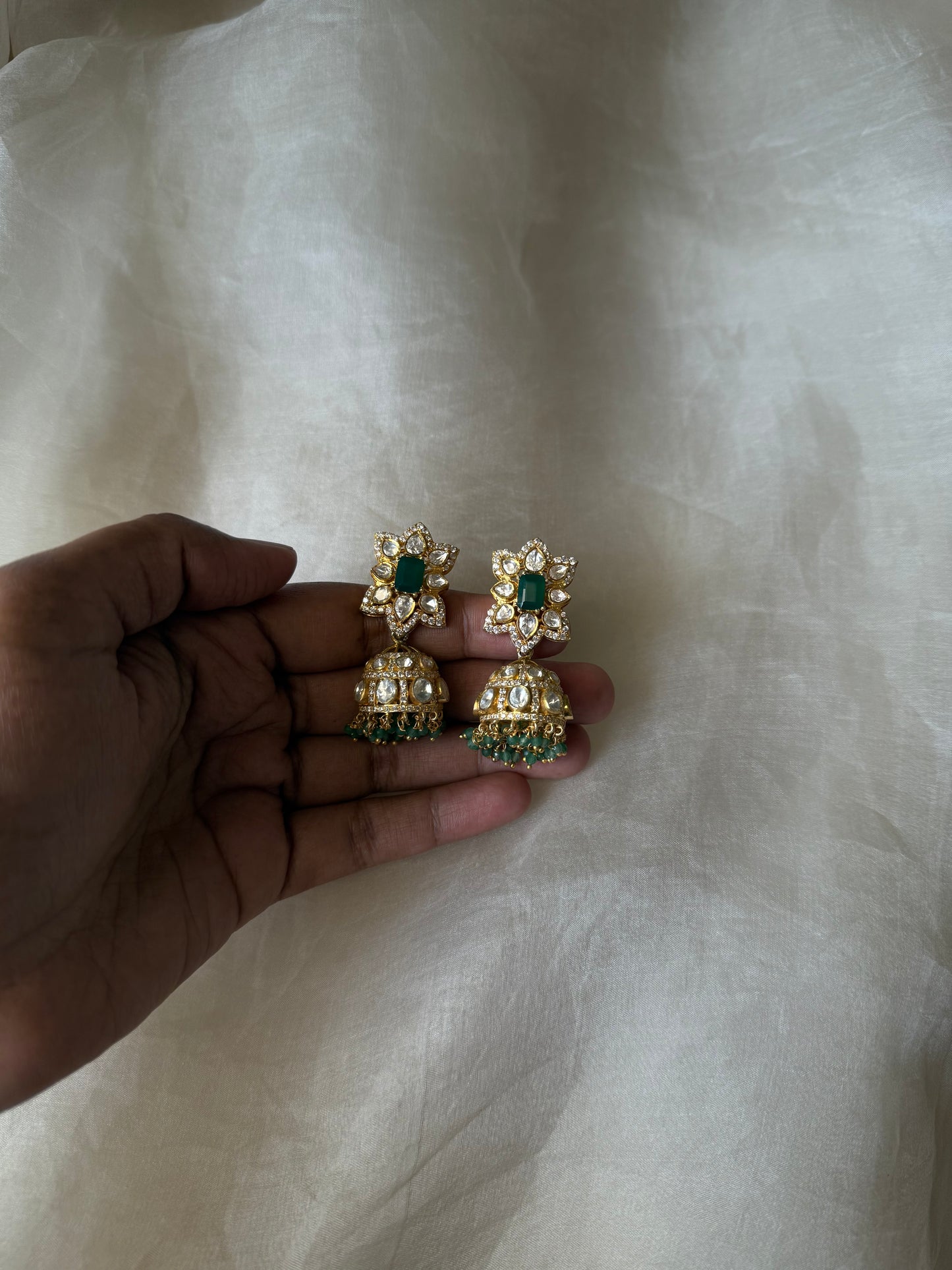 Tiana Jhumka