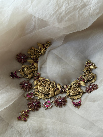 Vidhi Necklace