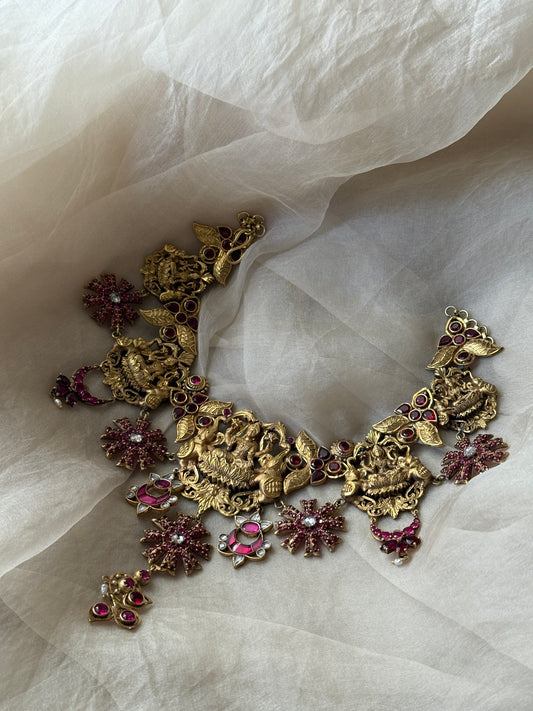 Vidhi Necklace