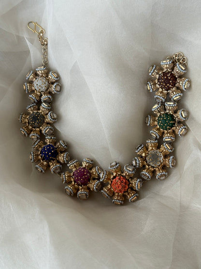 Oviya Necklace