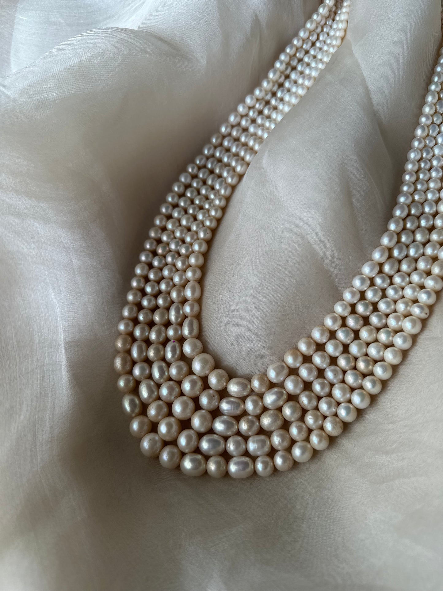 Luna Pearl Necklace