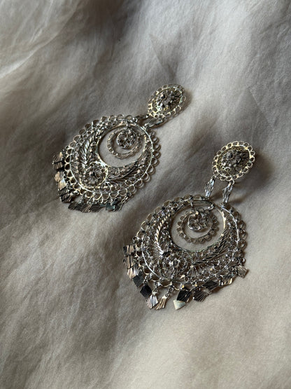 Zoya Earrings
