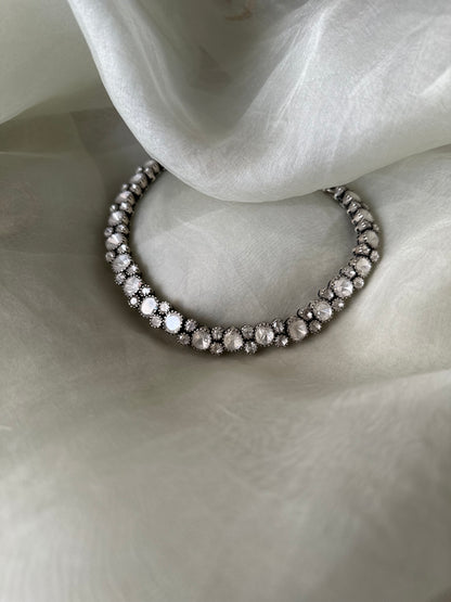 Aiza Necklace