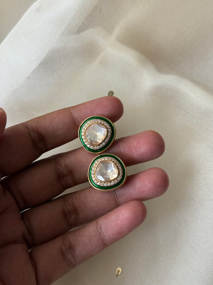 Naomi Studs