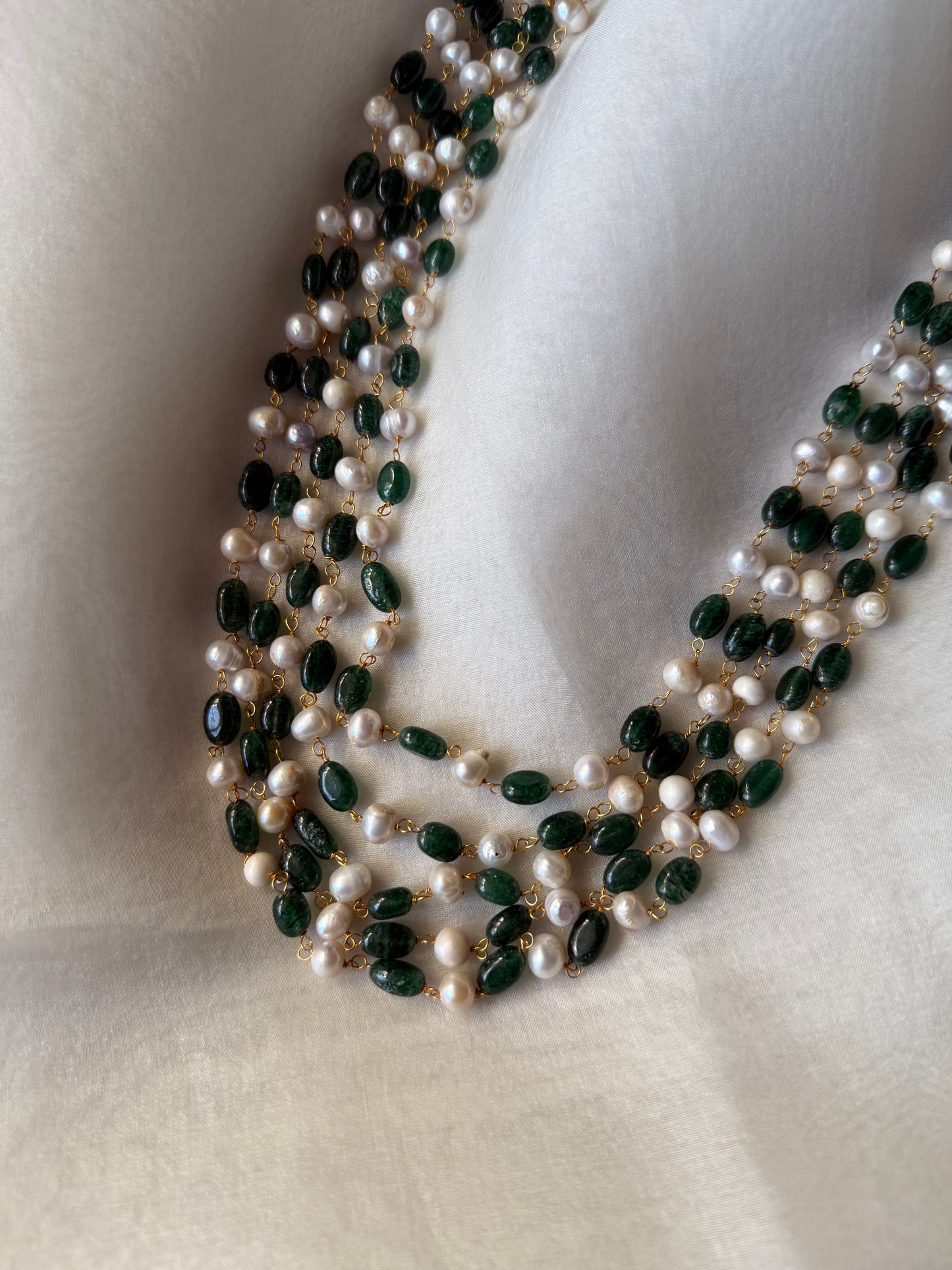 Advika Necklace