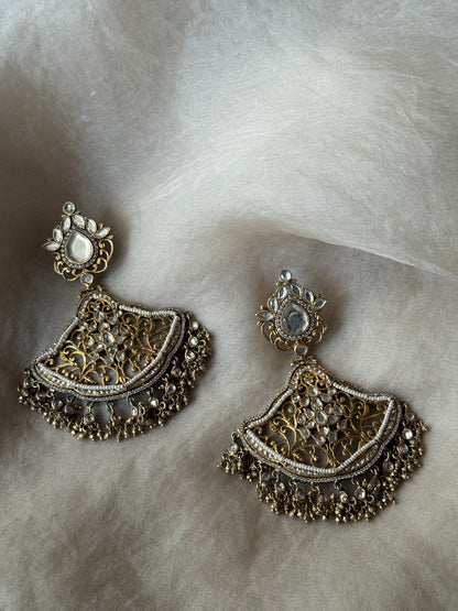 Mehnaz Earrings