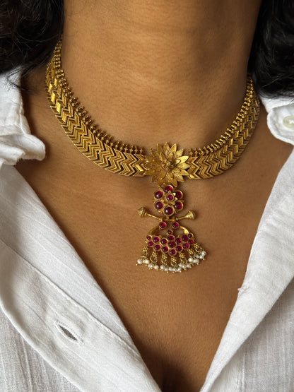Kavita Necklace