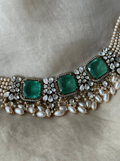 Shanaya Choker