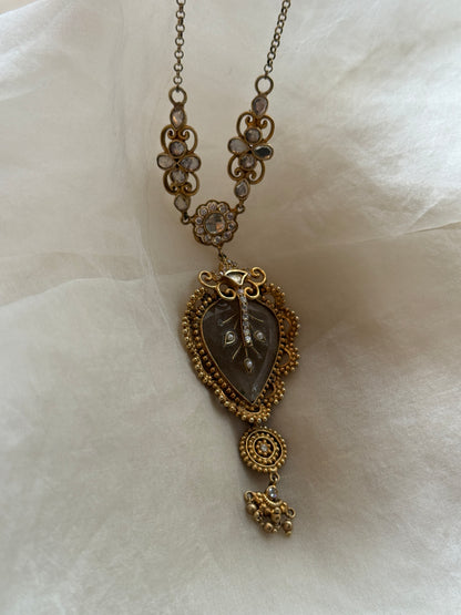 Amaira Pendant