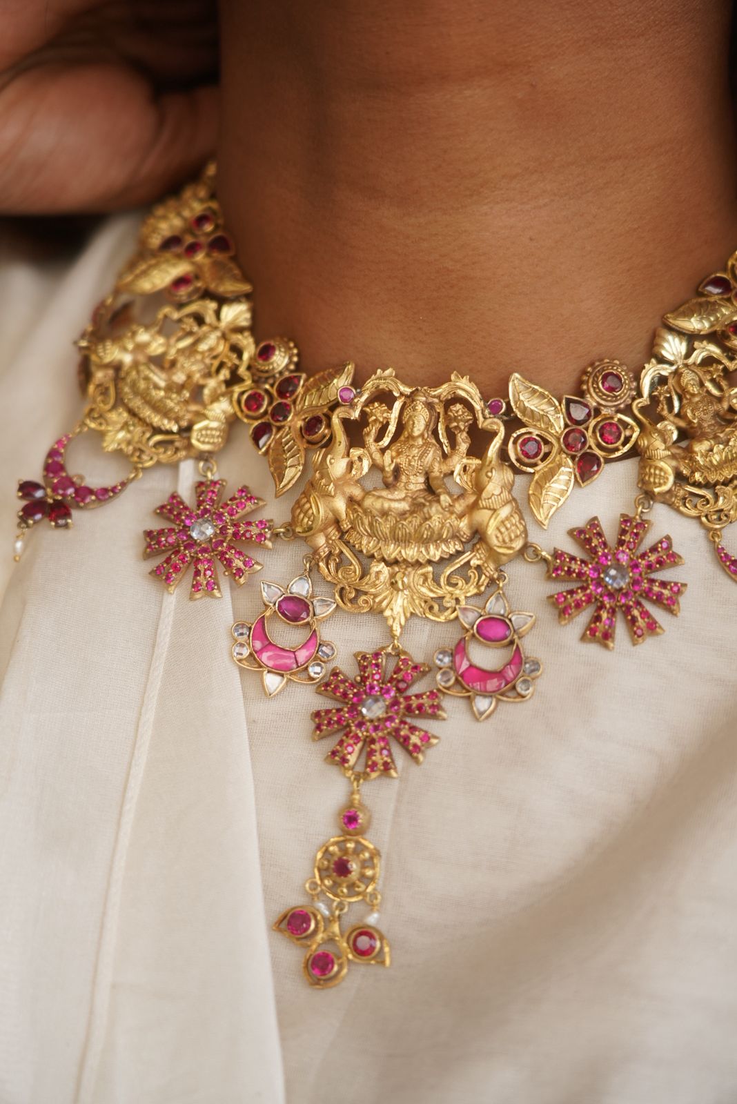 Vidhi Necklace