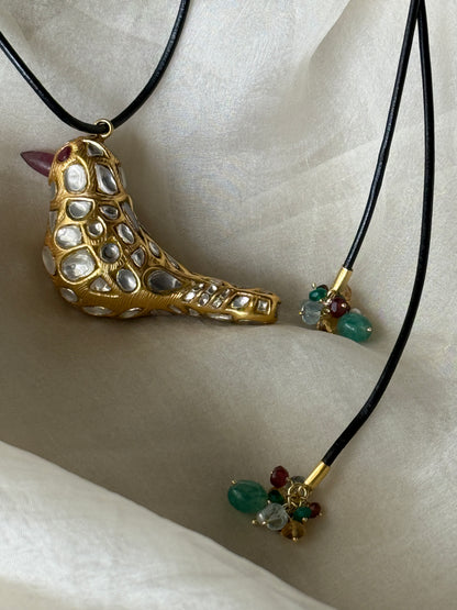 Suzume Pendant