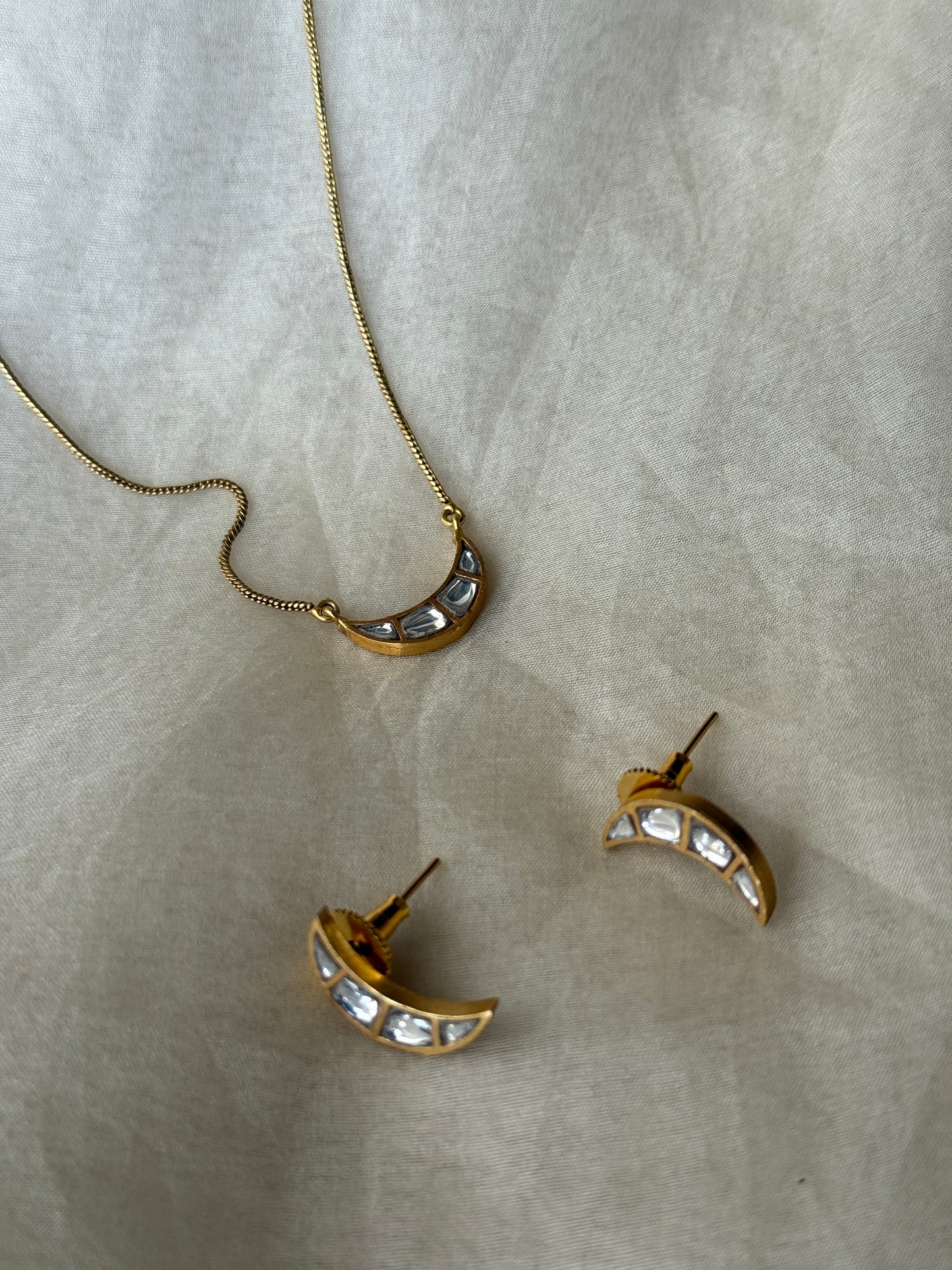 Nyla Necklace Set