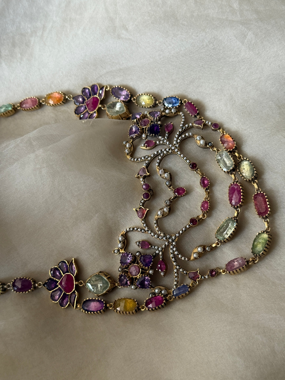 Niha Necklace