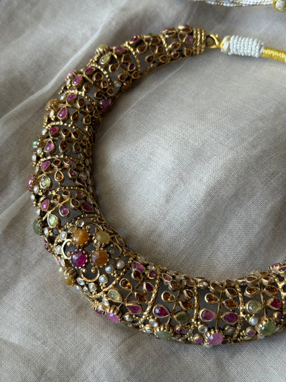Nyra Choker