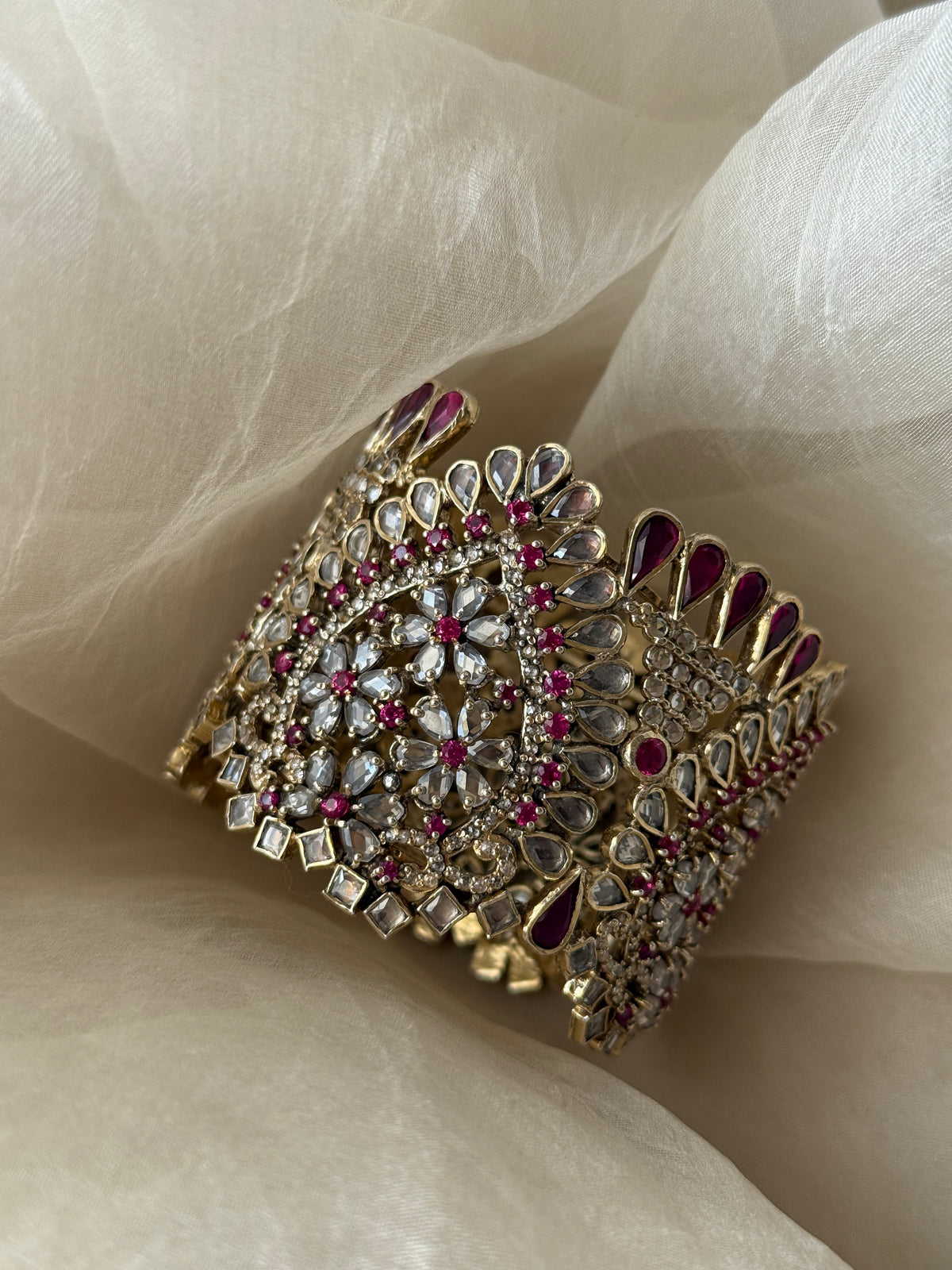 Faiza Cuff