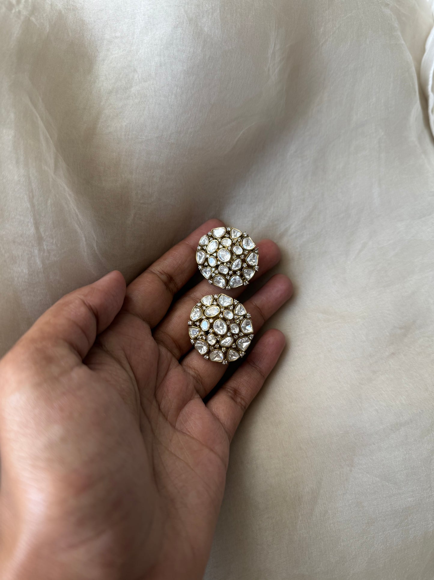 Nuri Studs
