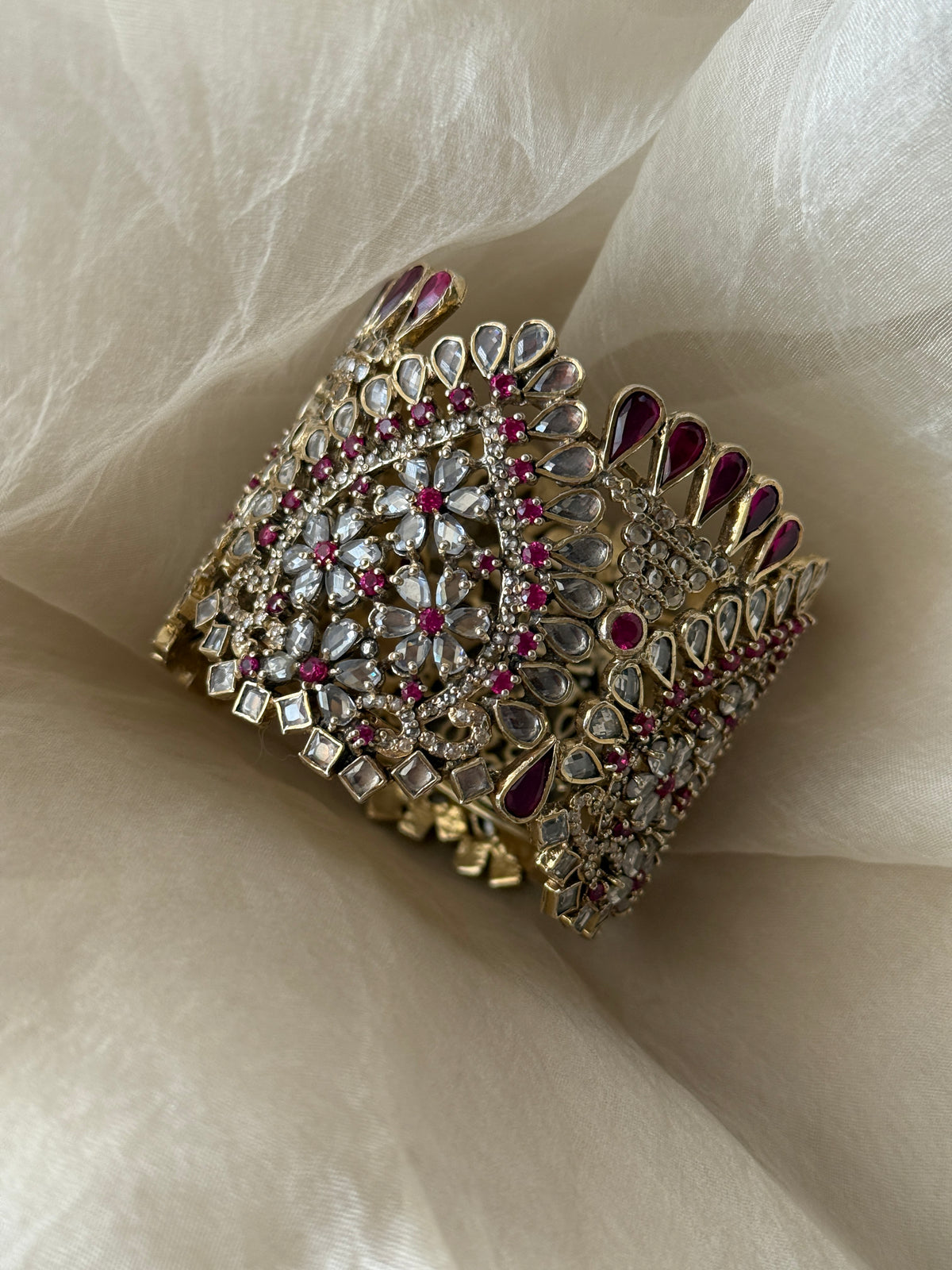 Faiza Cuff