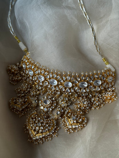 Chitra Necklace Set