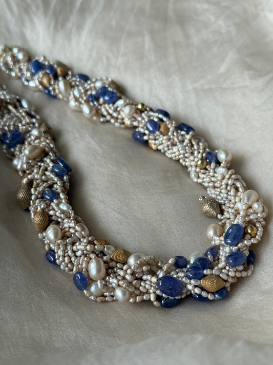 Eishika Necklace