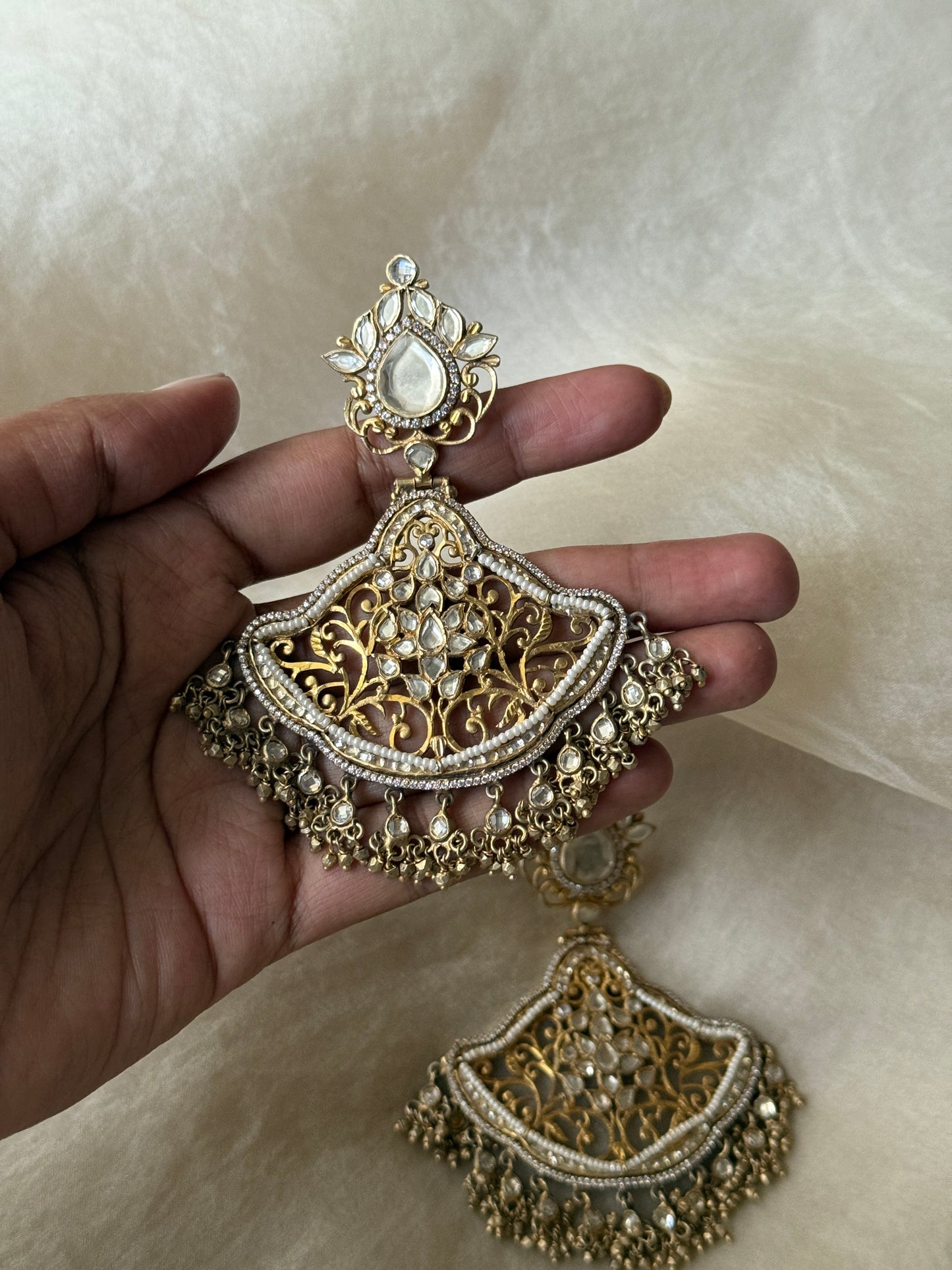 Mehnaz Earrings