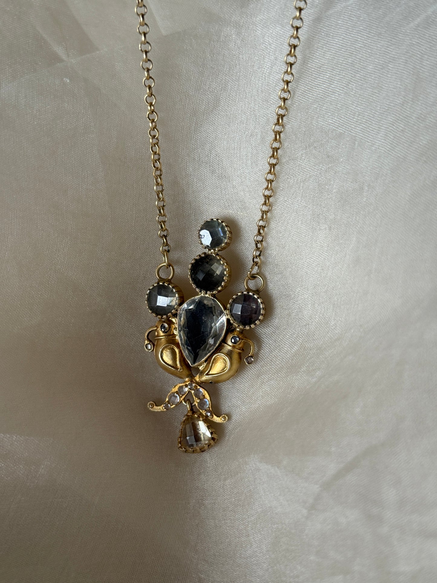 Trishaya Pendant