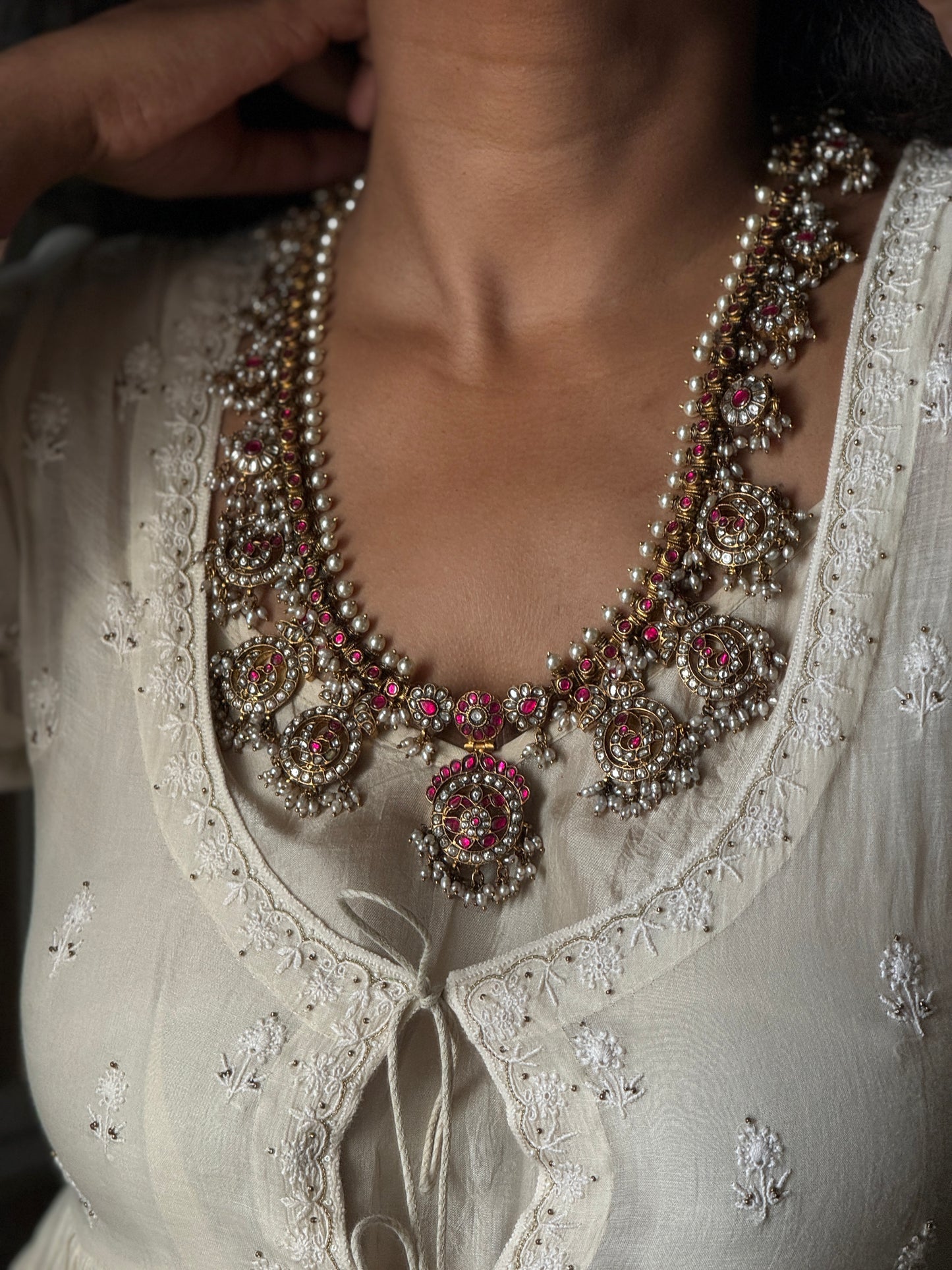 Namrata Guttapusalu Necklace