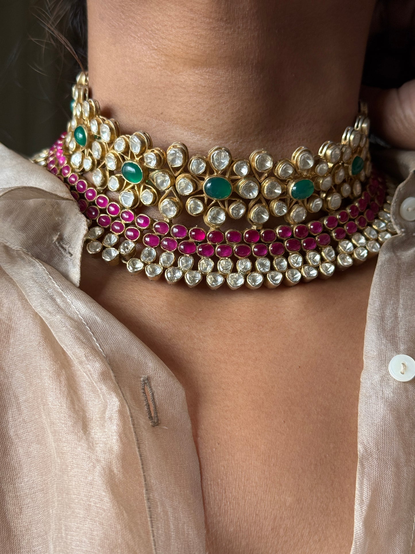 Devina Choker