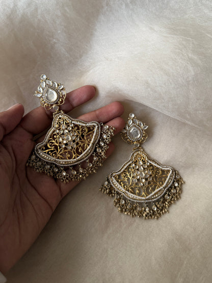 Mehnaz Earrings