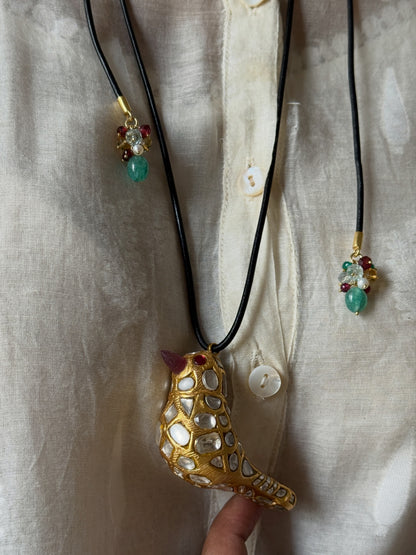 Suzume Pendant