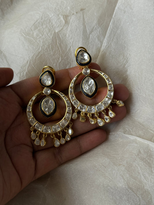 Lira Earrings