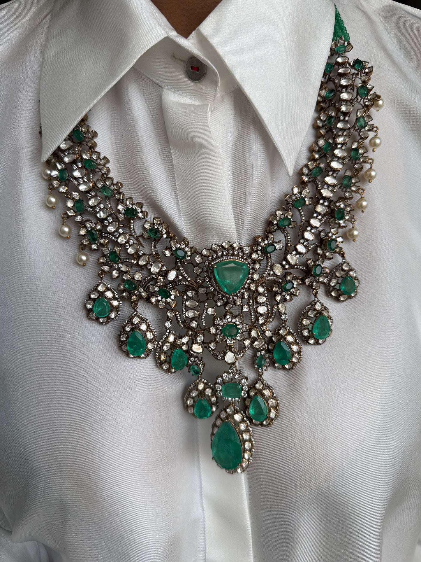 Inara Necklace Set