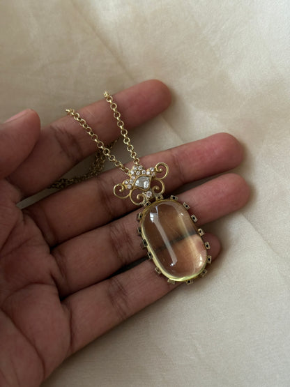 Siyana Pendant