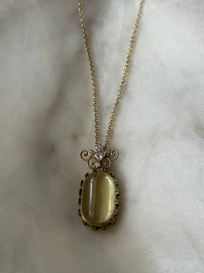 Siyana Pendant