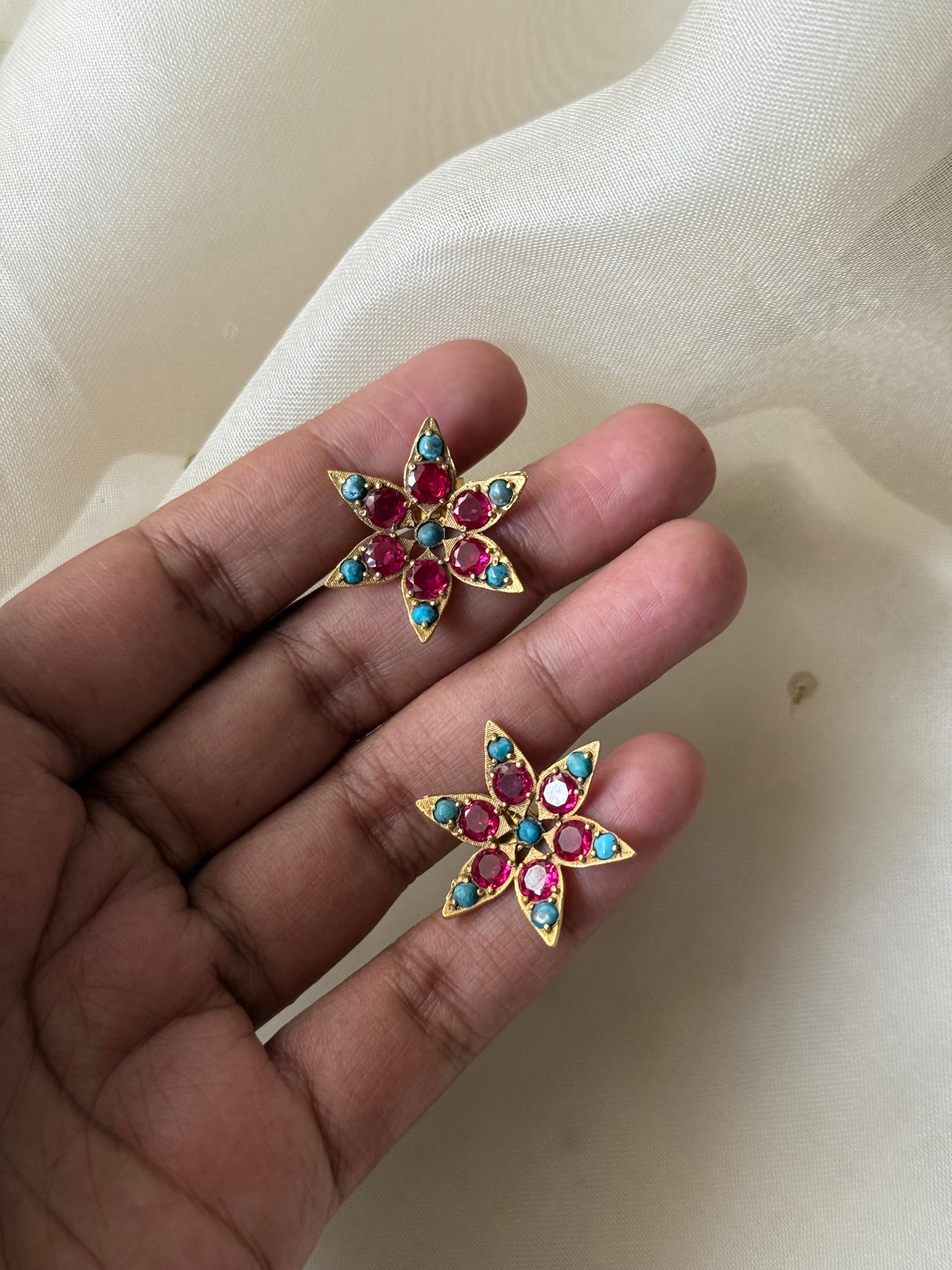 Lina Studs