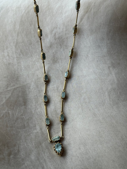 Nua Necklace