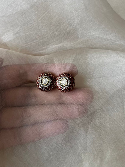 Mia Studs