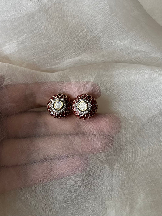 Mia Studs