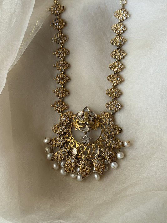 Shama Necklace